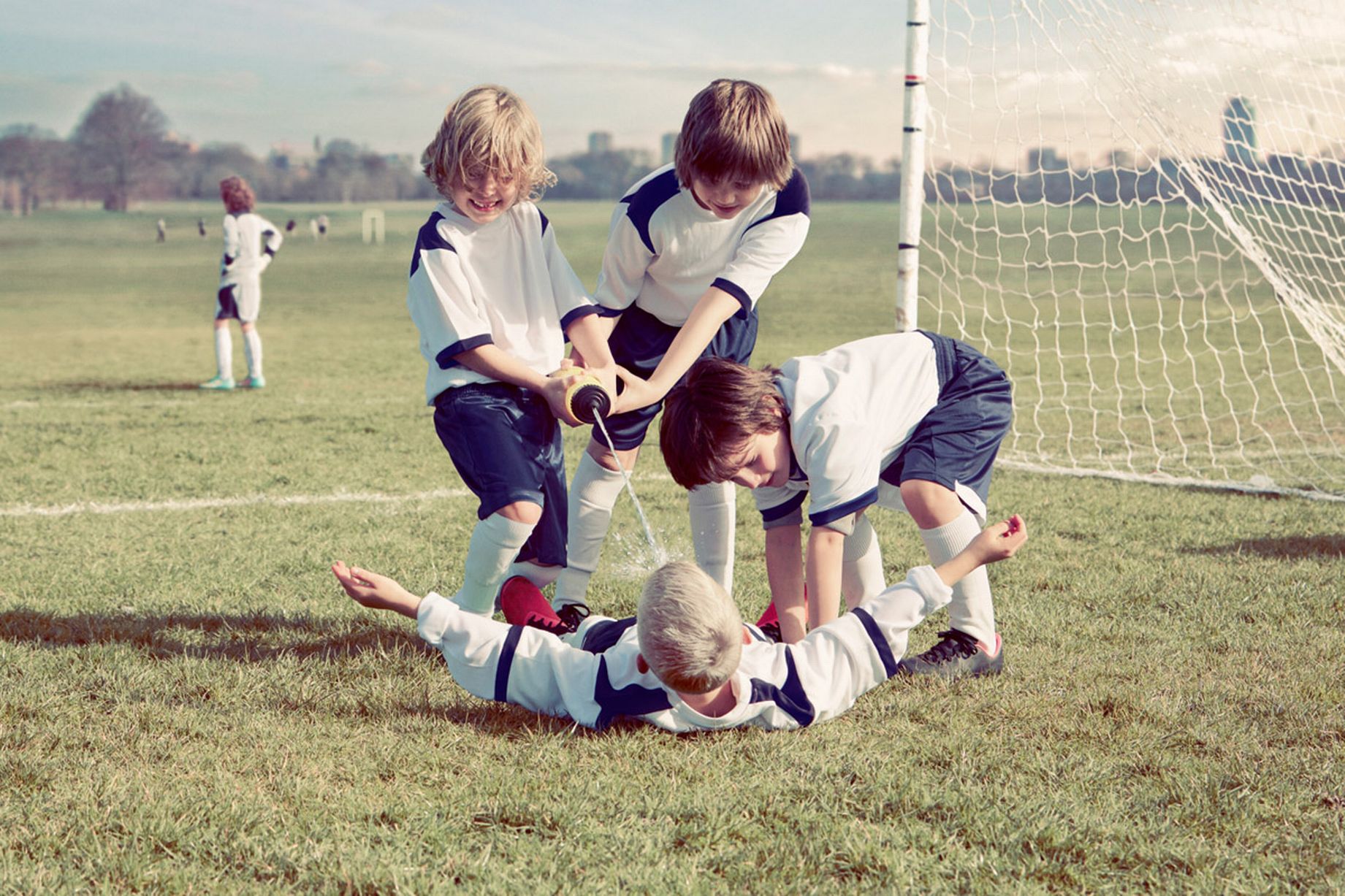 "Kids-reenact-Footballs-most-infamous-moments